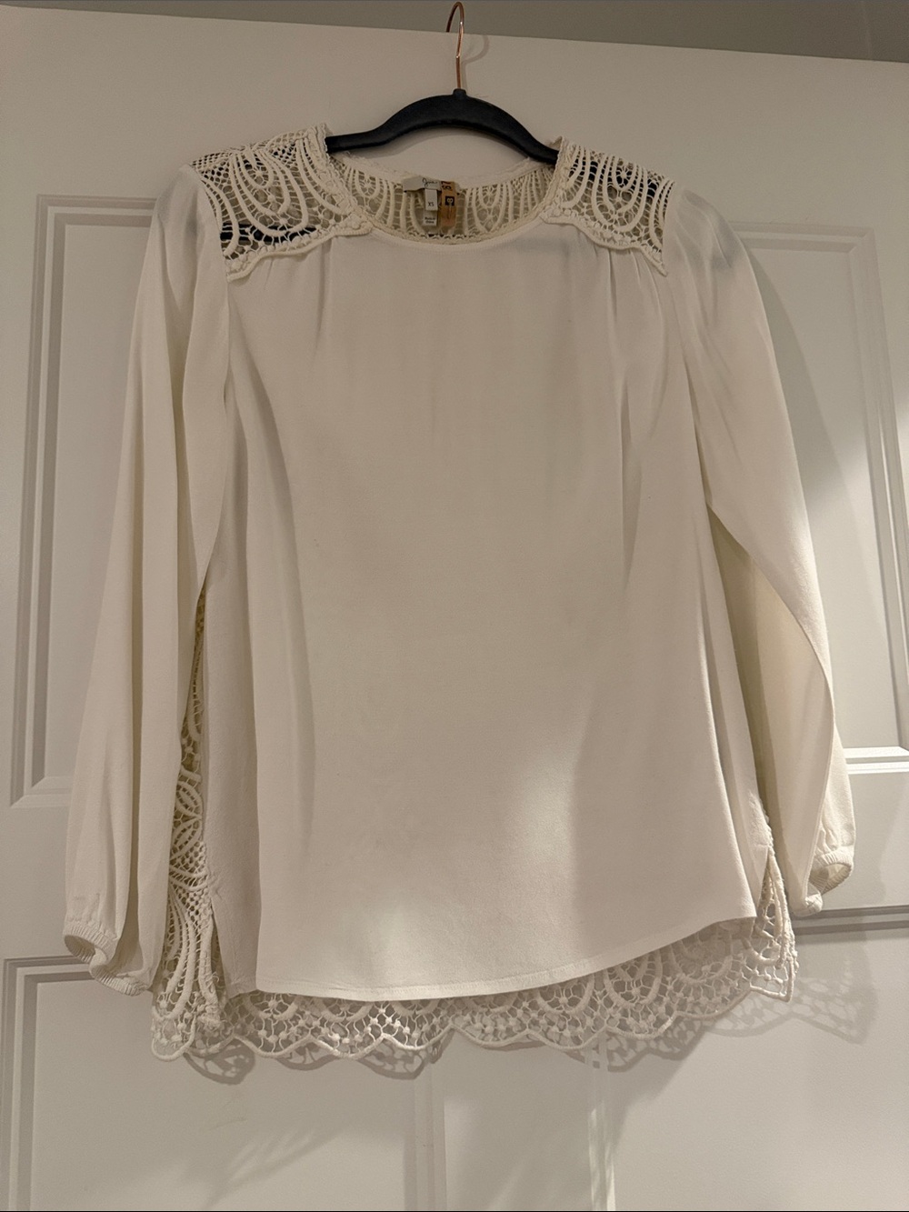 Joie Off-White Lace-Back Long-Sleeve Blouse